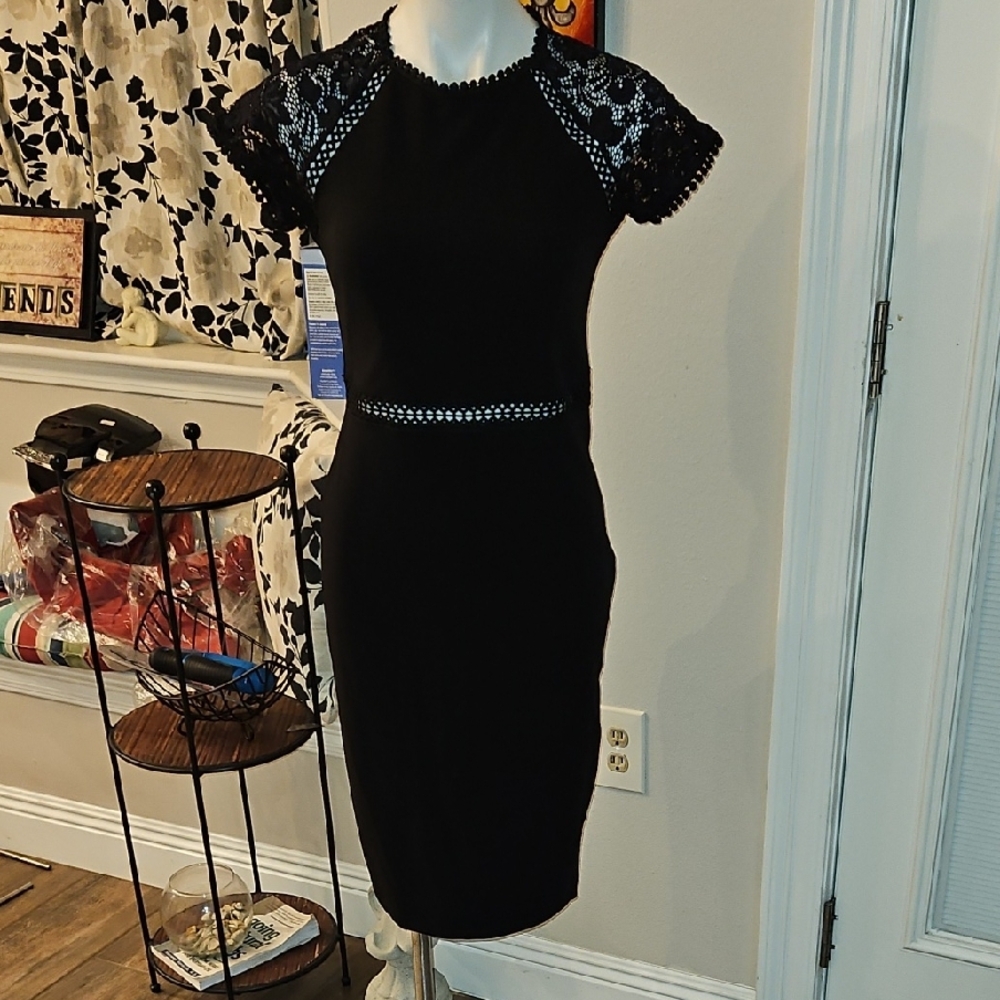 Premier Black Sheath Midi Dress with Raglan Sleeves